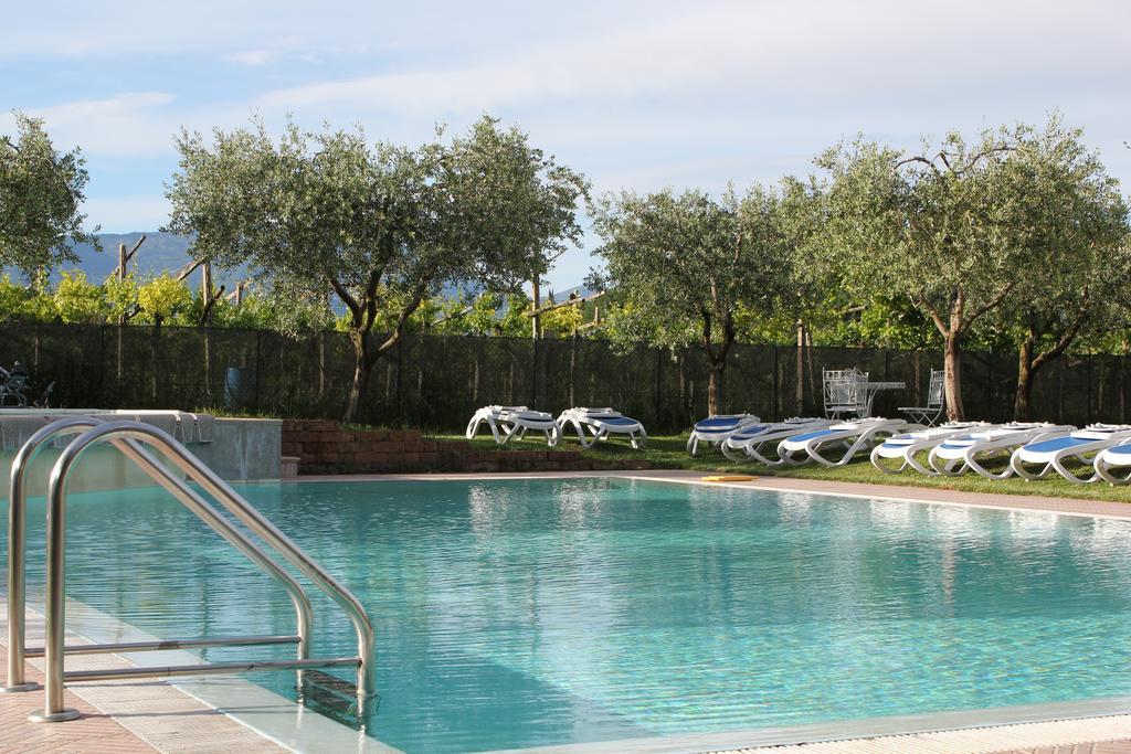 Residence Ulivi Cavaion Veronese Dış mekan fotoğraf